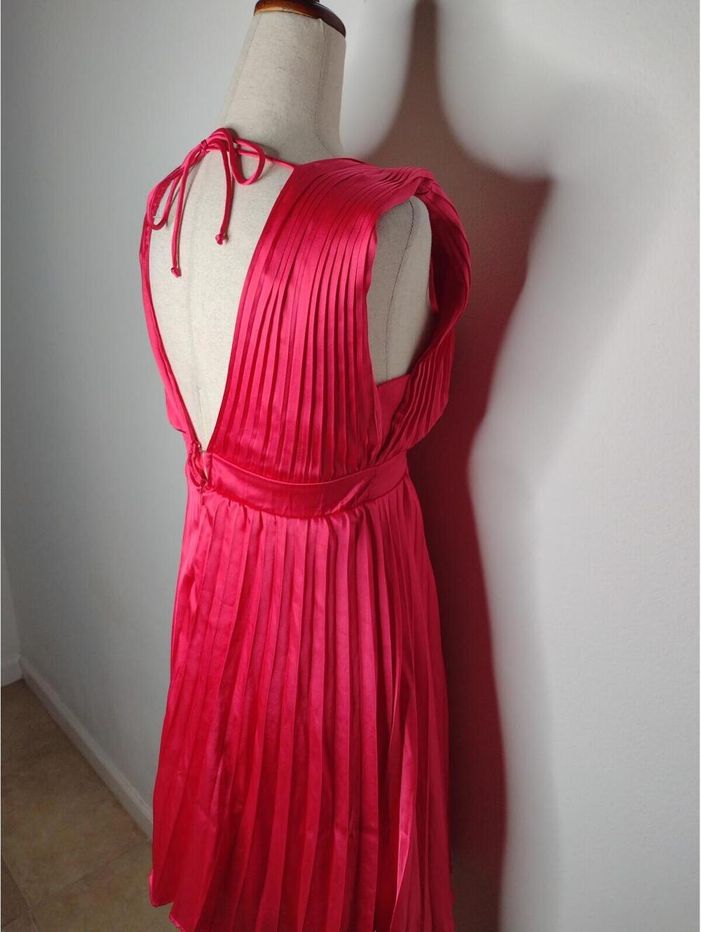 NWT Sincerely Jules Women's Fuschia Dress Size XS - Picture 2 of 12